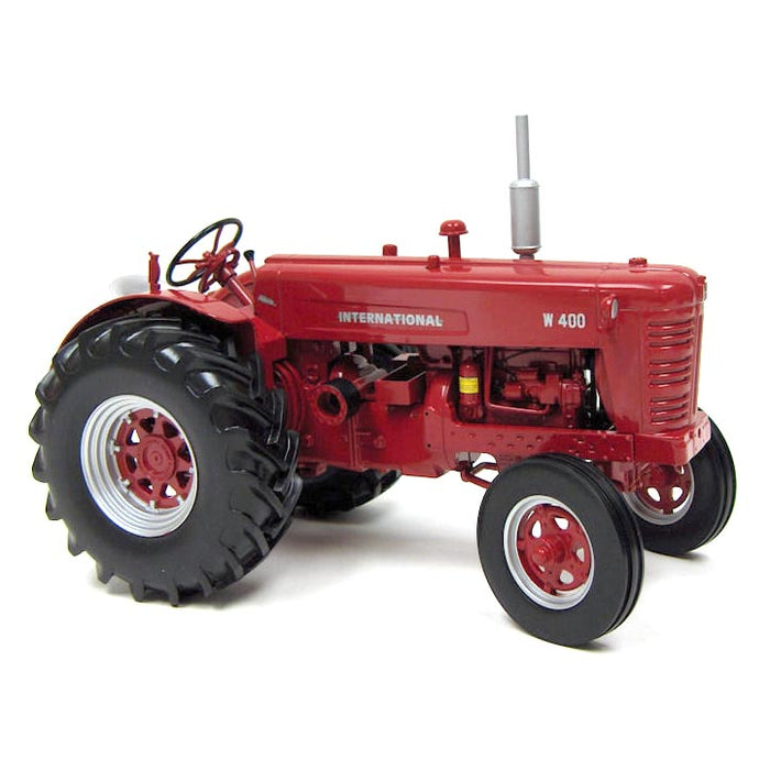 1/16 International Harvester W400 Gas High Detail