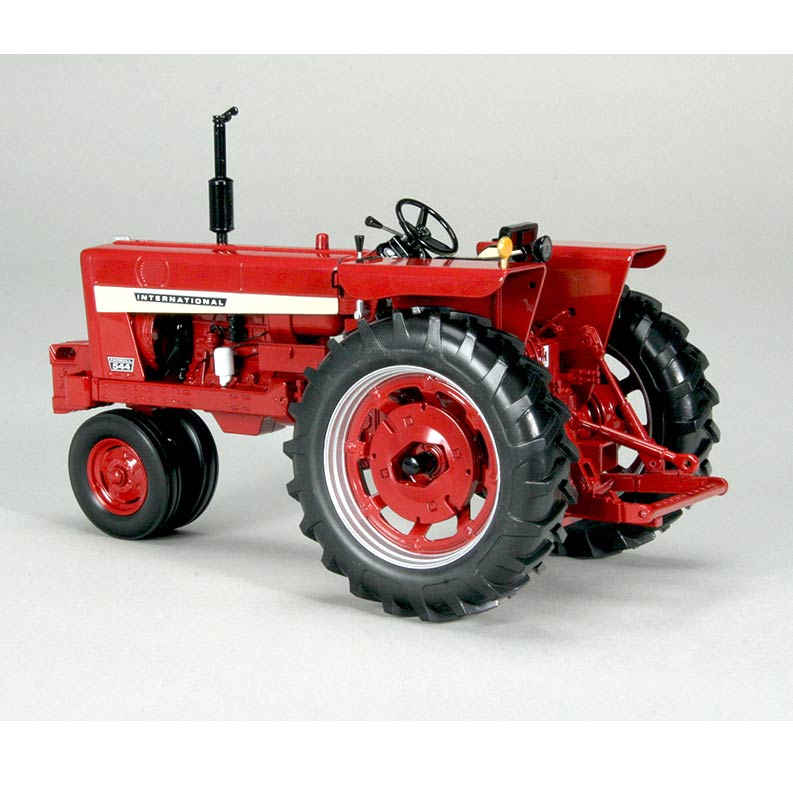 1/16 High Detail IH Farmall 544 Gas Narrow Front with Gear Transmission by SpecCast