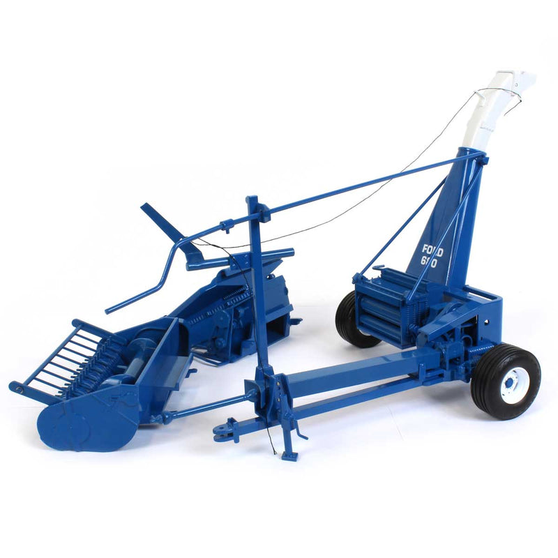 1/16 Limited Edition Ford 680 Forage Harvester with Corn & Hay Heads by SpecCast, 1 of 750