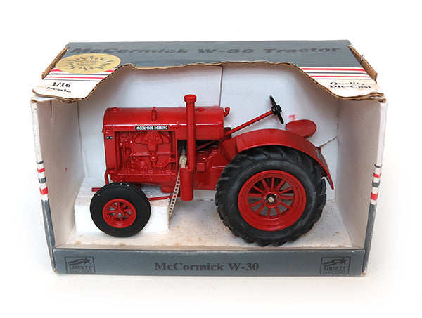 (B&D) 1/16 Limited Edition McCormick Deering W-30 on Rubber Tires - Damaged Item
