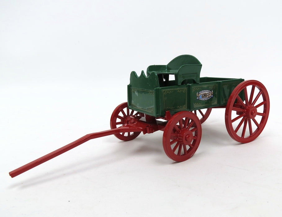 1/24 Case Die-cast Green Buckboard Wagon with Red Frame