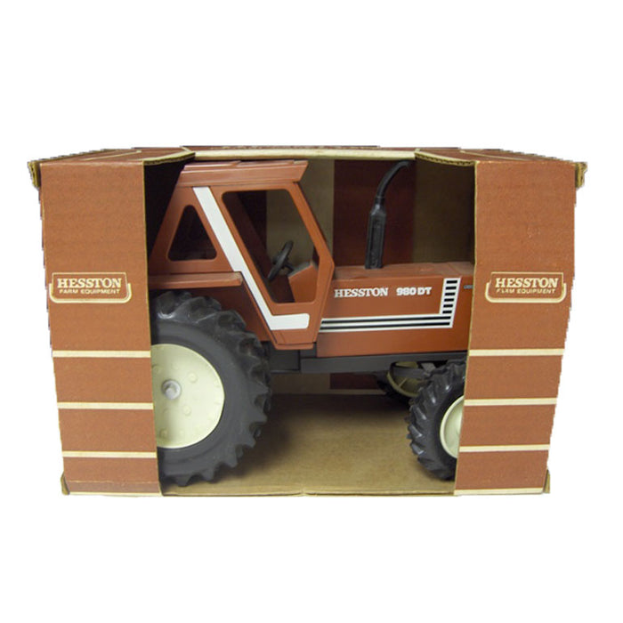 1/16 Hesston 980DT Cab 4-Wheel Drive