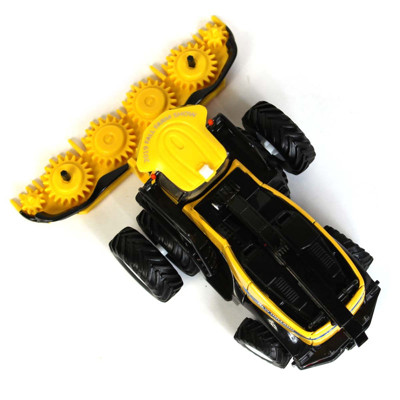 1/64 New Holland FR920 Forage Cruiser Harvester by ERTL, 2019 Farm Show Limited Edition