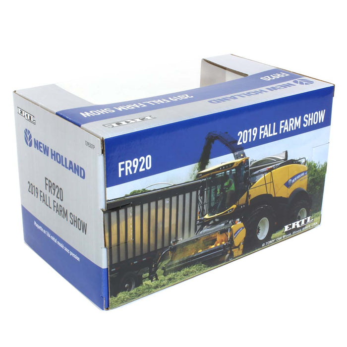 Gold Chase Unit ~ 1/64 New Holland FR920 Forage Cruiser Harvester, 2019 Farm Show Edition
