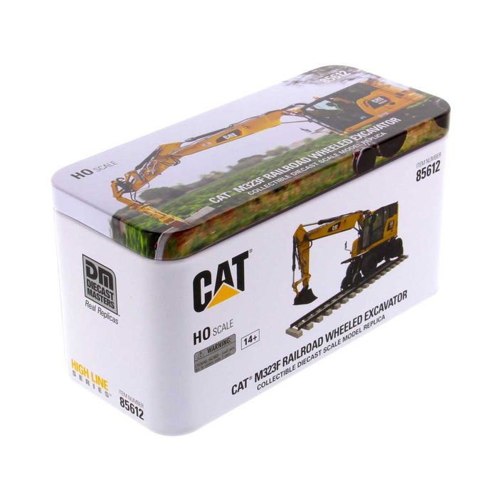 1/87 Caterpillar M323F Railroad Wheeled Excavator