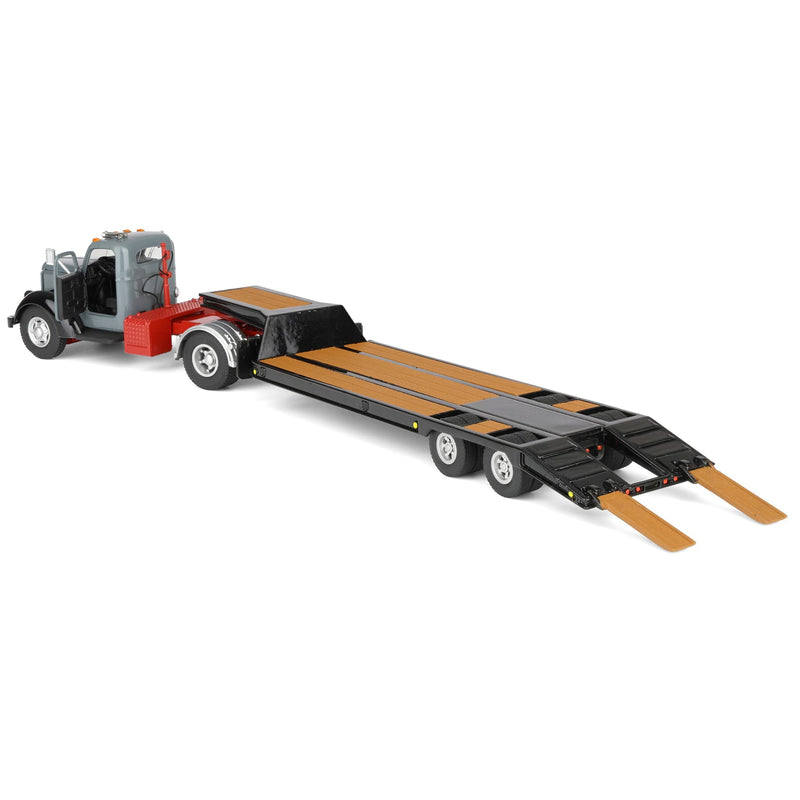 1/50 Gray International KB-8 with Tandem Axle Lowboy Trailer