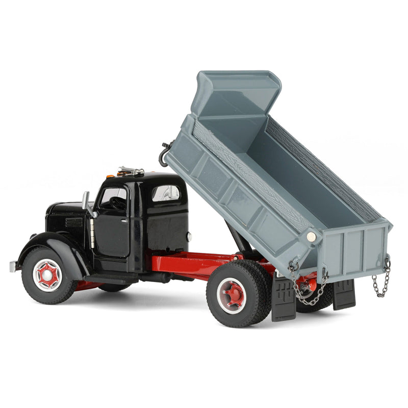 1/50 Black International KB-8 Dump Truck