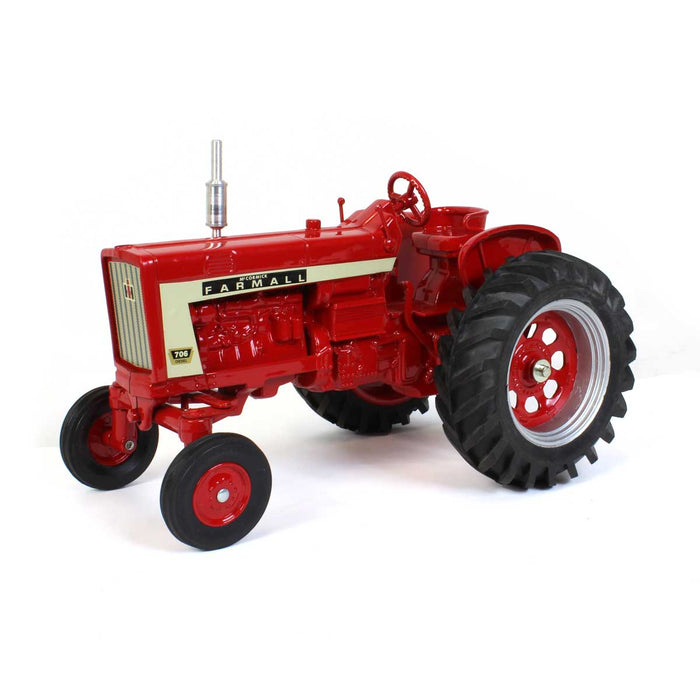 1/16 IH Farmall 706 Wide Front, 1992 Ontario Toy Show