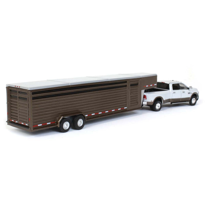 1/64 2018 Ram 3500, White/Walnut Brown with Brown Gooseneck Livestock Trailer