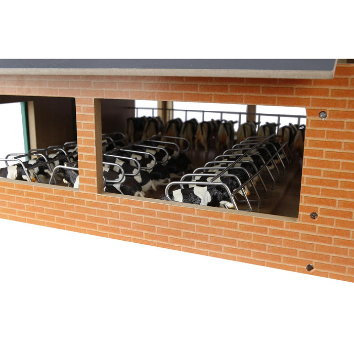 1/32 Deluxe Cattle Shed with Milking Parlour Set