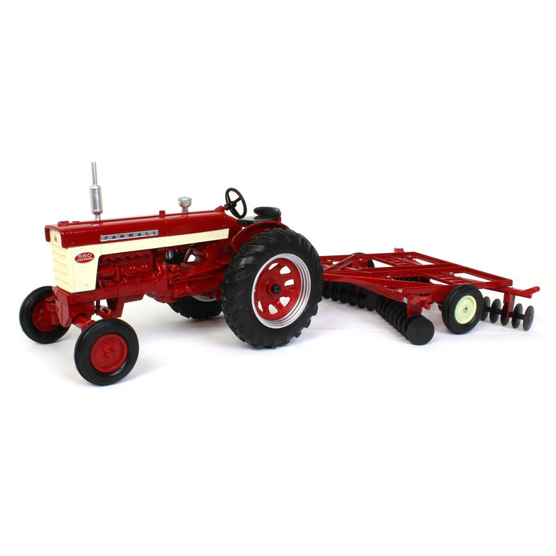 1/16 International Harvester Farmall 560 Wide Front Tractor with Disc by ERTL