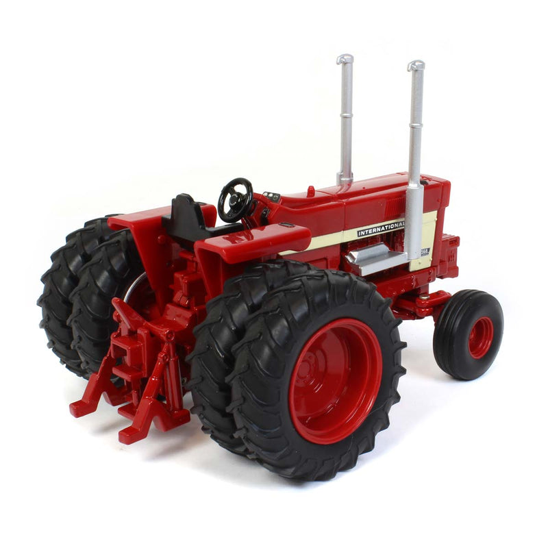 1/32 International Harvester 1568 V8 Open Station