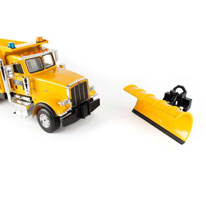 1/16 Big Roads Peterbilt 367 DOT Truck with Snowplow