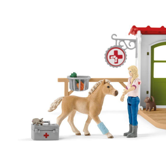 Veterinarian Practice by Schleich