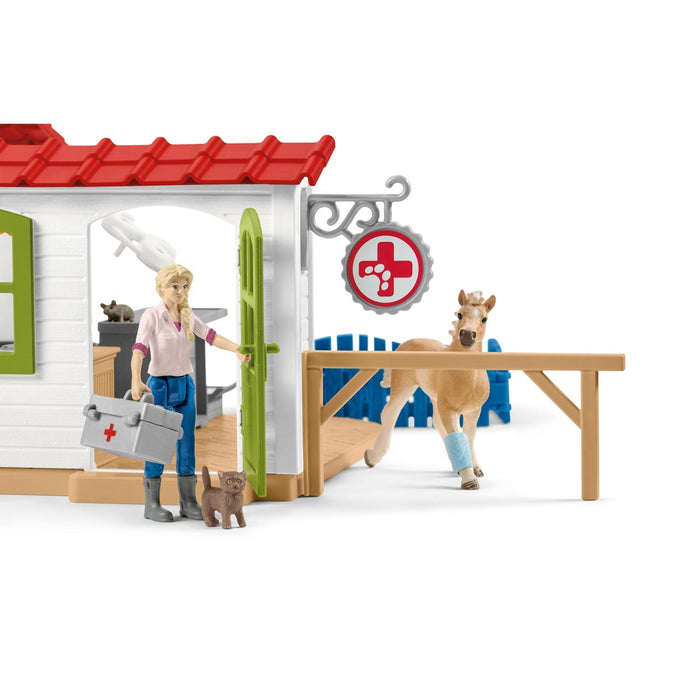 Veterinarian Practice by Schleich