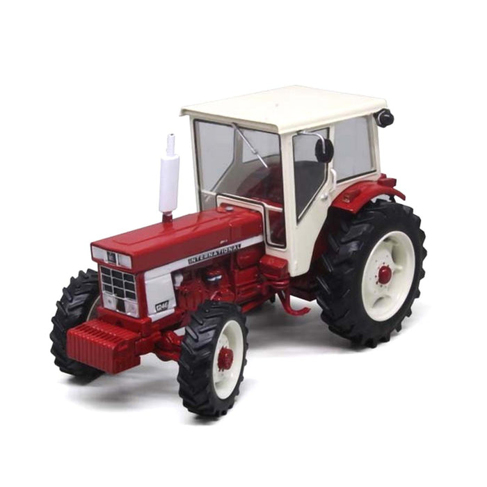 1/32 High Detail International Harvester 1246 Wide with MFD Front