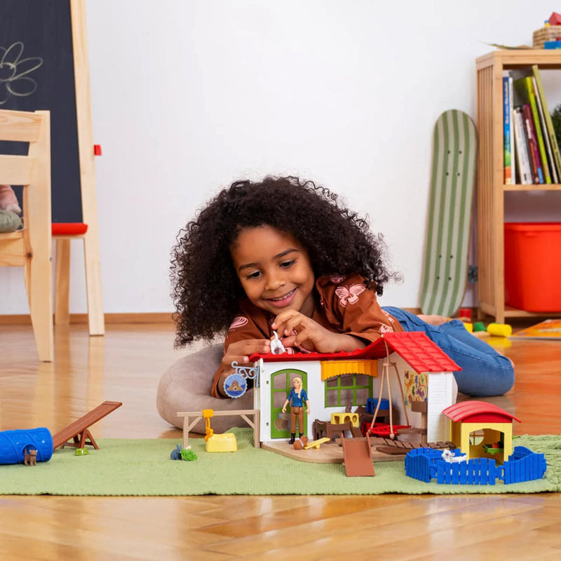 Pet Hotel Playset with Animals by Schleich