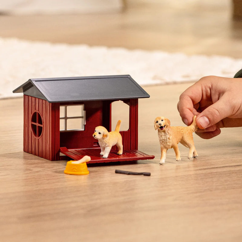 Dog Kennel with Golden Retrievers by Schleich