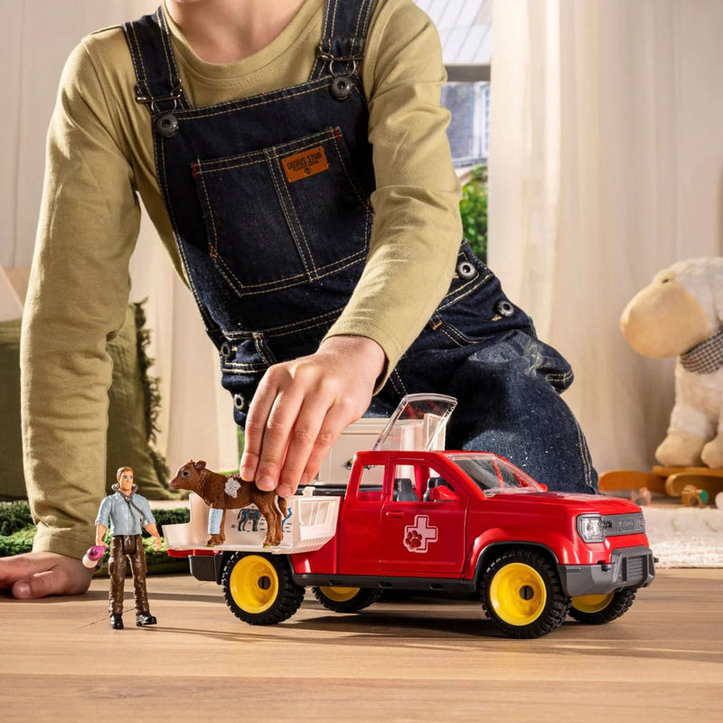 Veterinarian Pickup Truck at the Farm with Accessories by Schleich