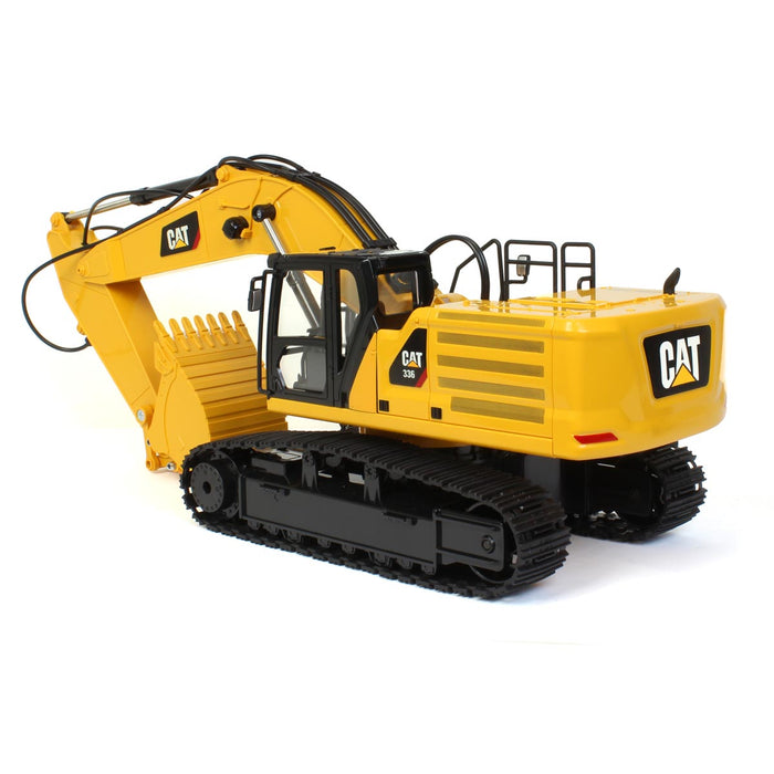 (B&D) 1/24 Caterpillar 336 Excavator Radio Control made of Durable Plastic - Damaged Item