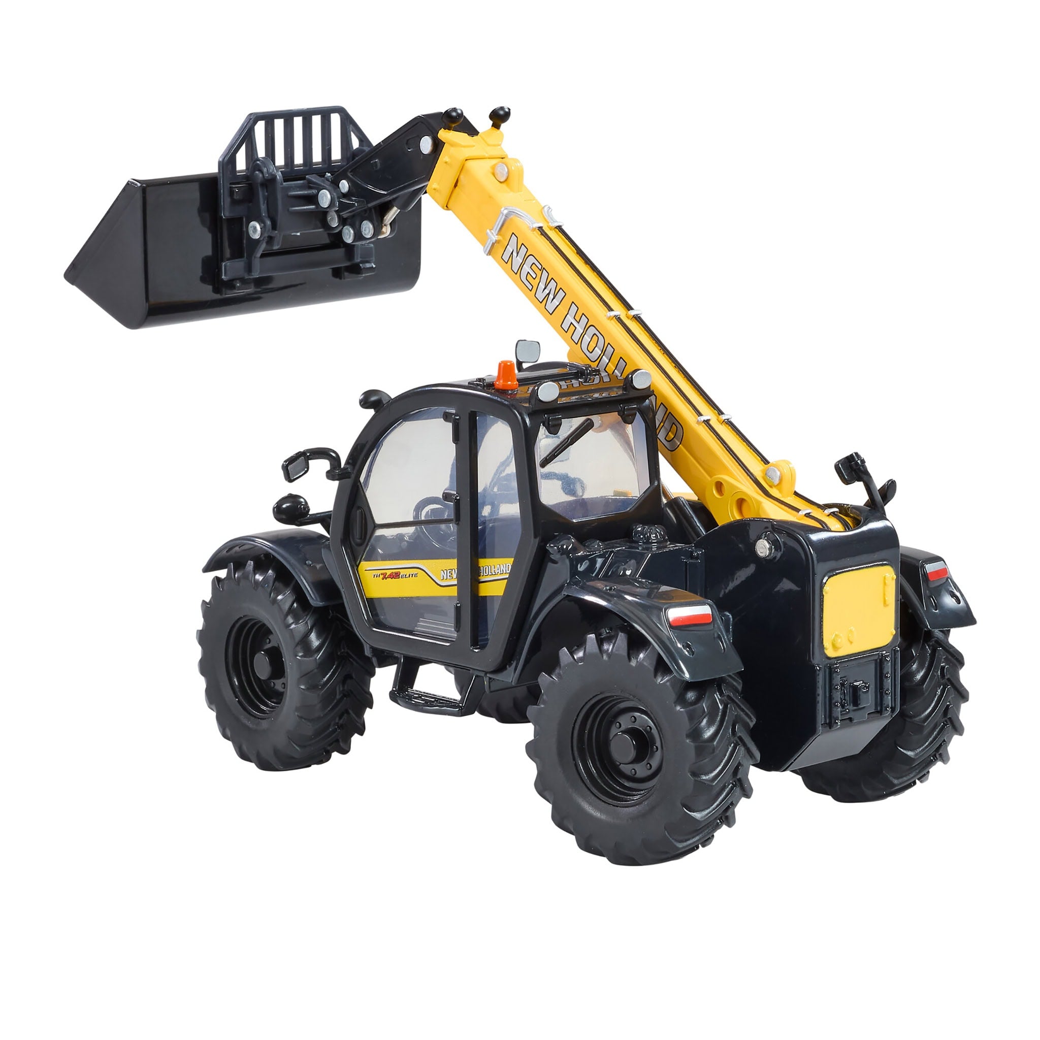 1/32 New Holland TH7.42 Telehandler by Britains — Outback Toys