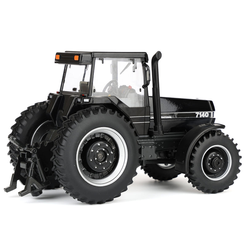 Black Chase Unit ~ 1/32 Case IH Magnum 7140 Tractor, Limited Edition by Britains
