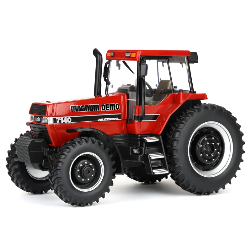 Magnum Demo ~ 1/32 Case IH Magnum 7140 Tractor, Limited Edition by Britains