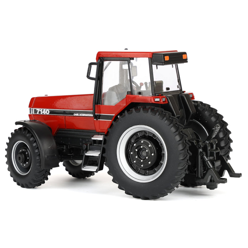 1/32 Case IH Magnum 7140 Tractor, Limited Edition by Britains