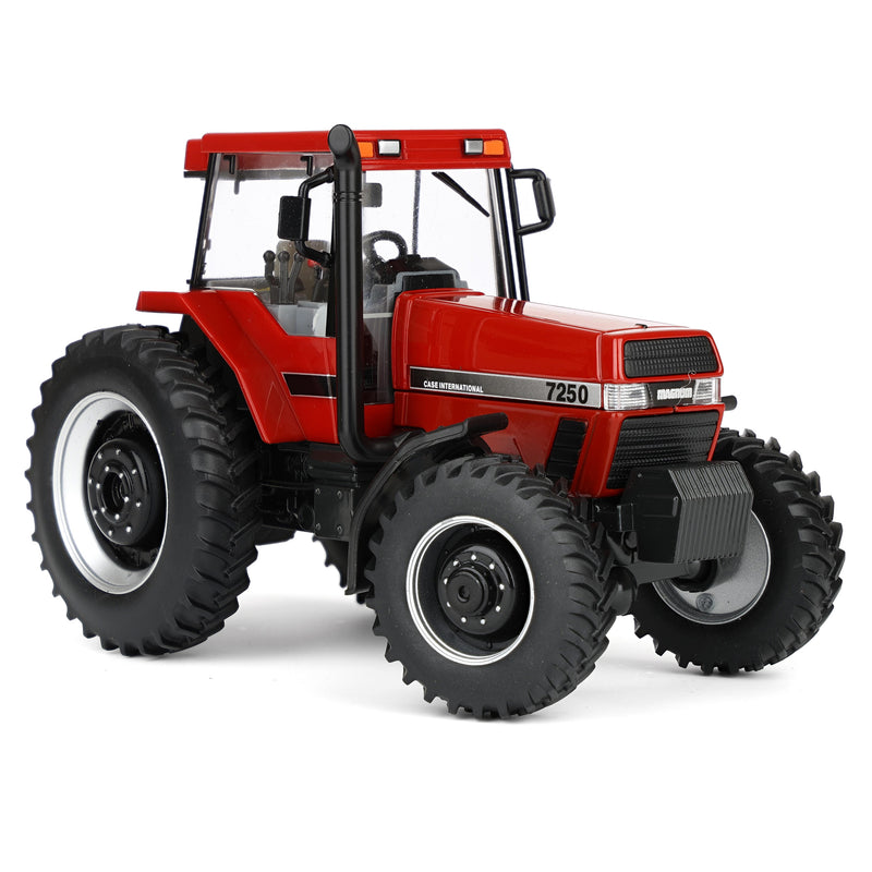 1/32 Case IH Magnum 7250 Tractor, Limited Edition by Britains