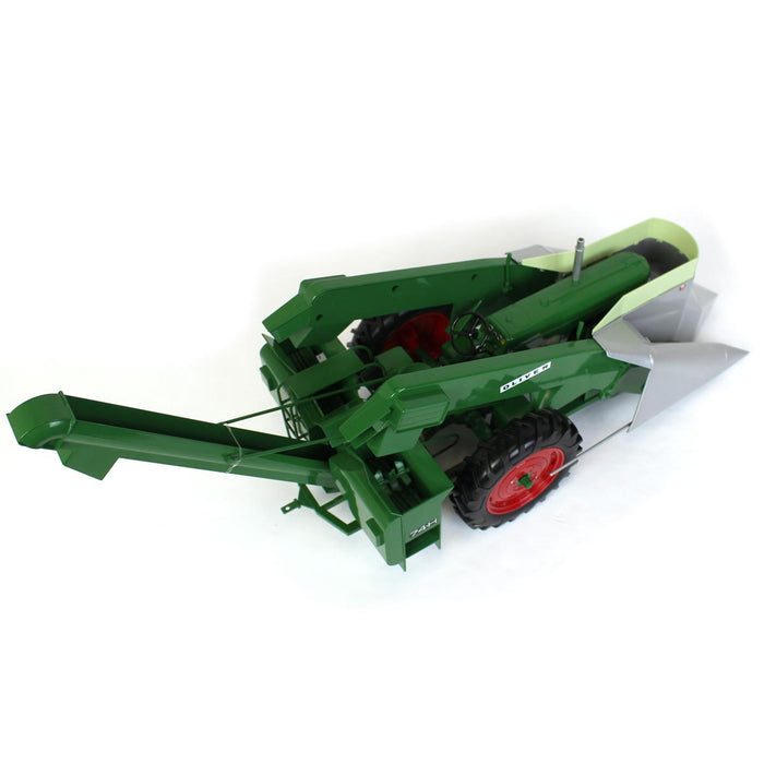 1/16 Oliver Super 88 Narrow Front with Mounted 74H Corn Picker