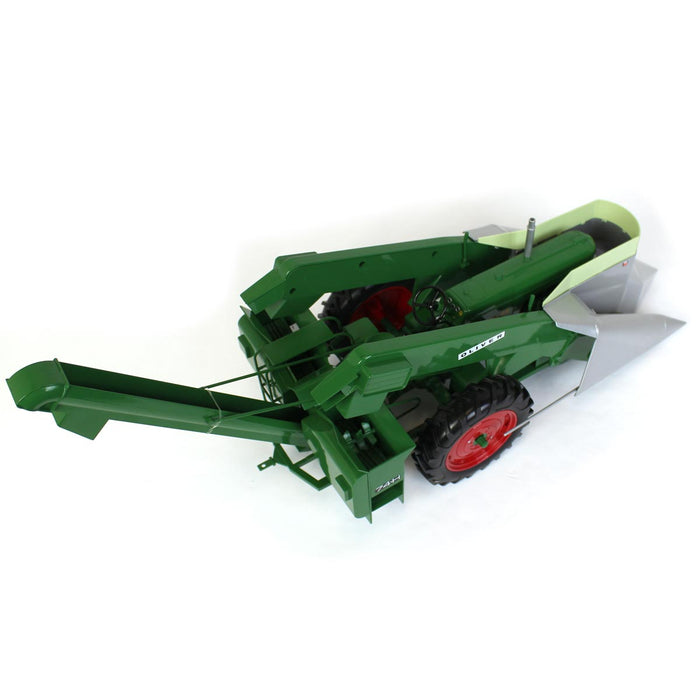 1/16 High Detail Oliver Super 88 Narrow with Mounted 74H Corn Picker