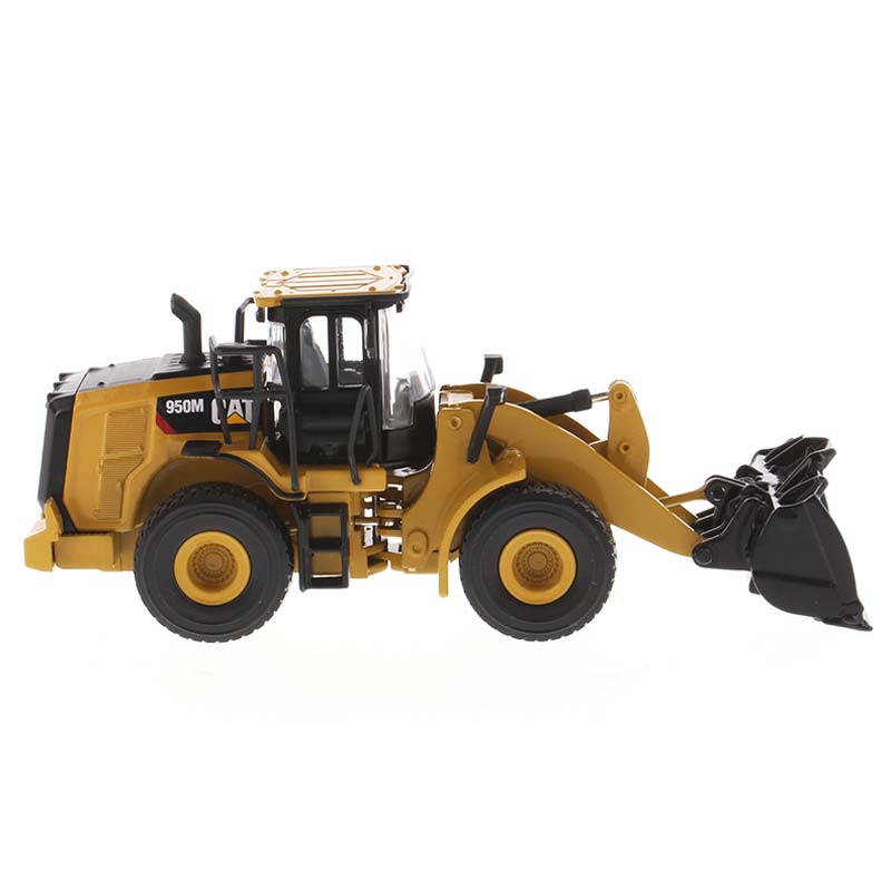 1/64 Caterpillar 950M Wheel Loader, Diecast Masters Play & Collect