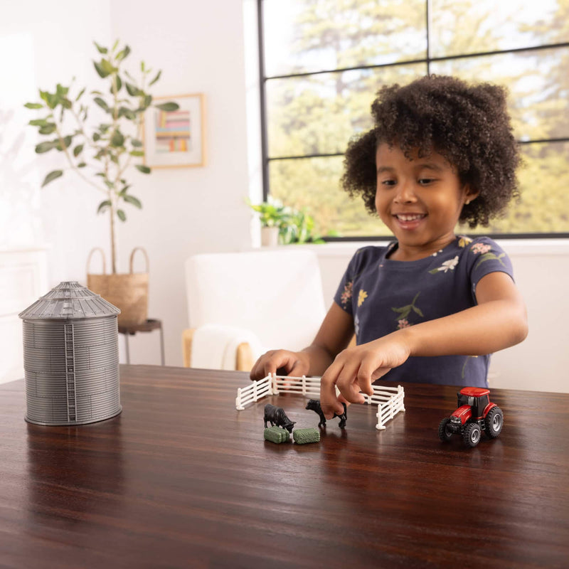 1/64 Case IH Grain Bin Set by ERTL with Tractor, Cattle, Hay Bales & Fence