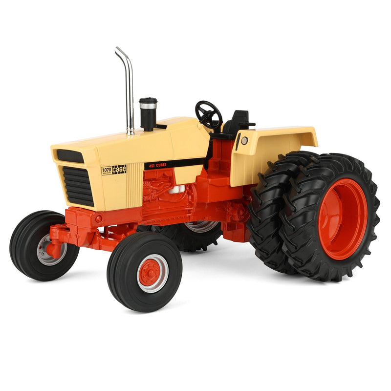 Desert Sunset Chase Unit ~ 1/16 Case 1070 Tractor by ERTL, 5th in Outback Toys Exclusive Power Series