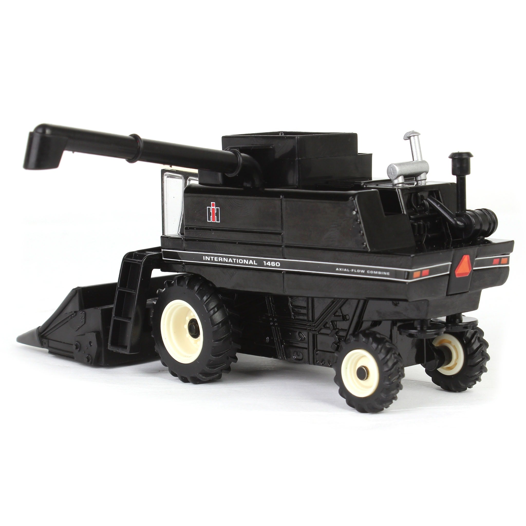 Black Chase Unit ~ 1/64 International Harvester 1460 Combine with