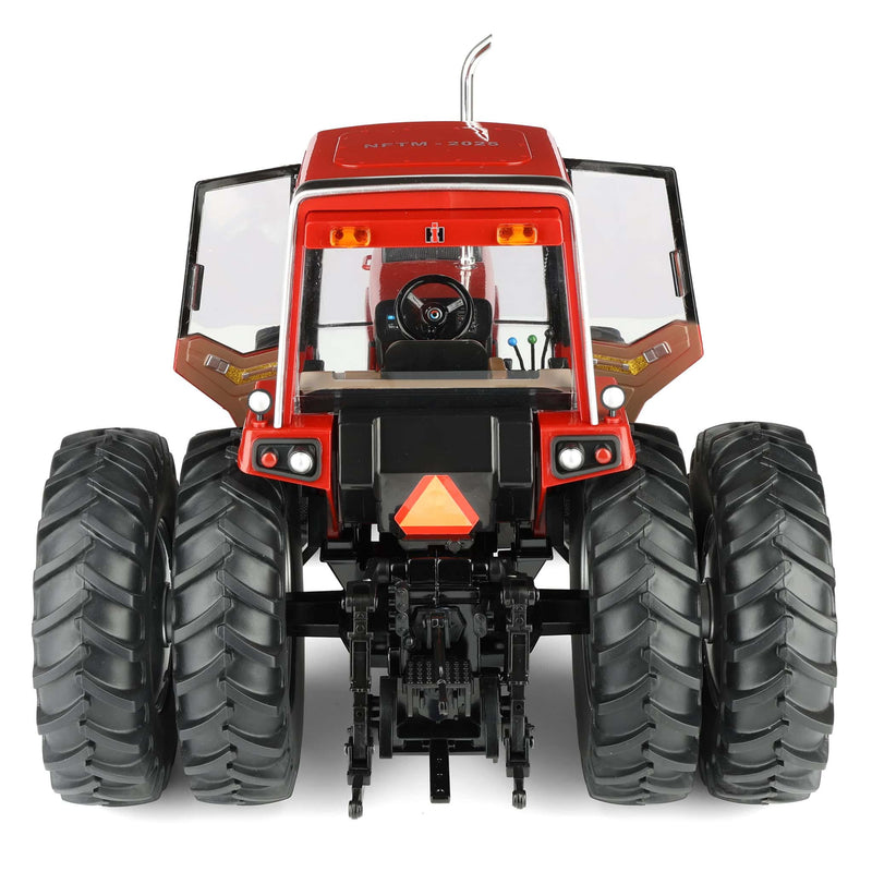 1/16 International Harvester 5088 Tractor, 2025 National Farm Toy Museum
