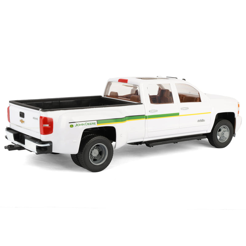1/16 ERTL Big Farm Chevrolet 3500 John Deere Dealership Dually Pickup Truck