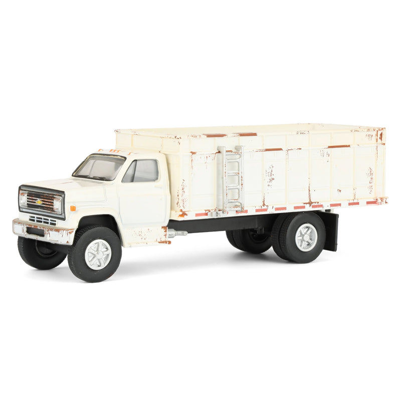 1/64 1980 Chevrolet C-70 Weathered Grain Truck, White, GreenLight S.D. Trucks Series 20