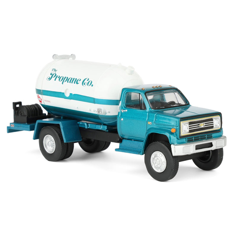 1/64 1982 Chevrolet C-60 Propane Tanker Truck, White & Green Metallic, GreenLight S.D. Trucks Series 20