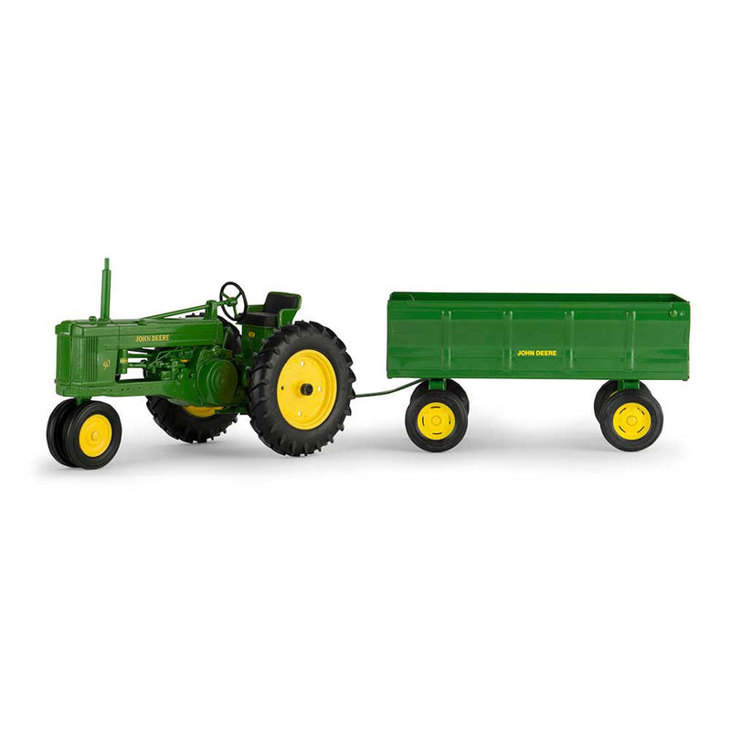 1/16 John Deere 50 Narrow Front Tractor with FlareBox Wagon by ERTL