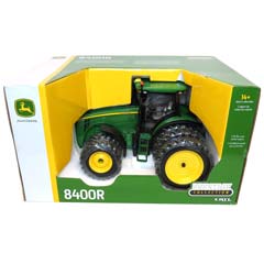 (B&D) 1/16 John Deere 8400R Tractor with Rear Triples, ERTL Prestige Collection - Damaged Box