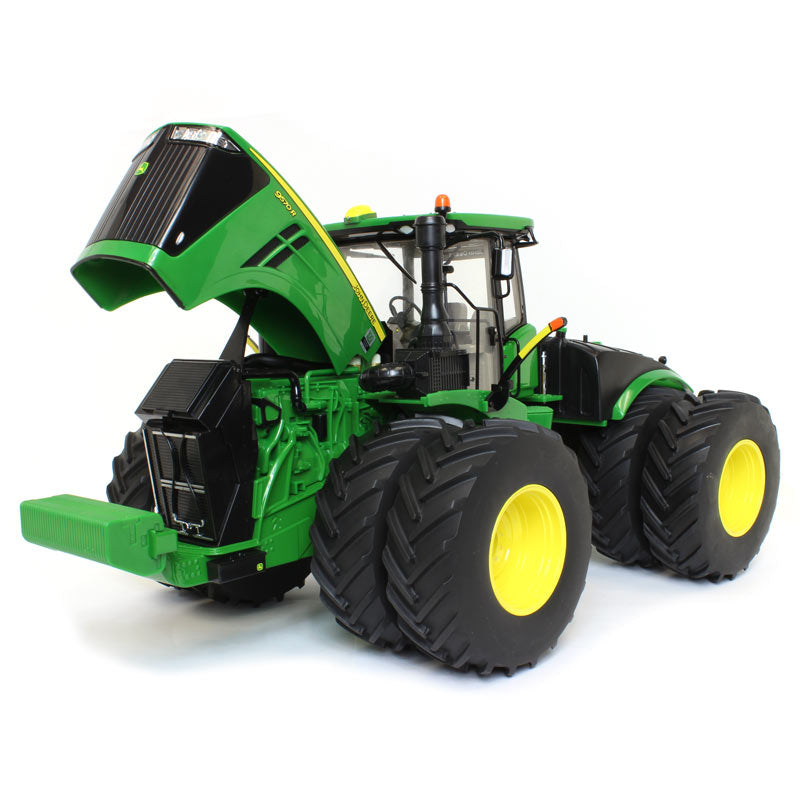 (B&D) 1/16 John Deere 9570R, 100 Years of John Deere Tractors, ERTL Prestige Collection - Damaged Item