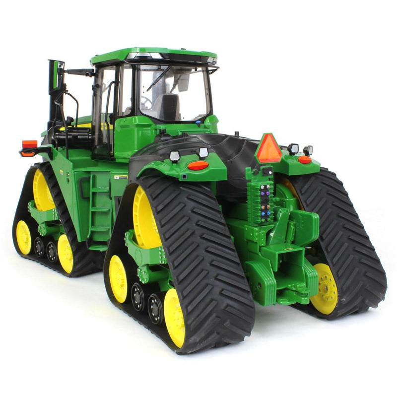 (B&D) 1/16 John Deere 9RX 640 Tractor, ERTL Prestige Collection- Damaged Item