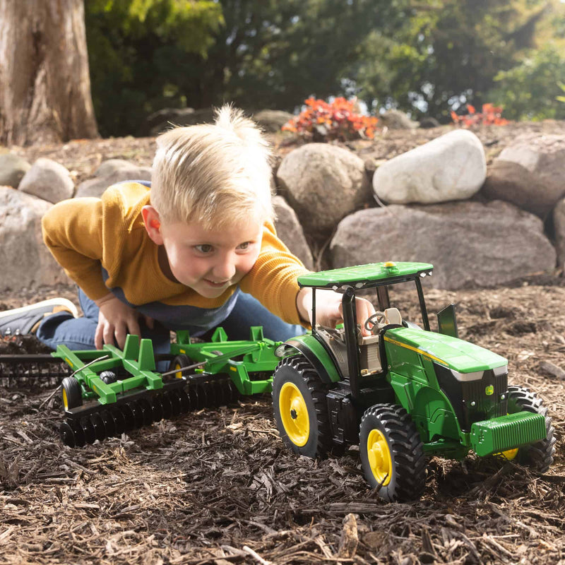 1/16 John Deere 637 Flex Fold Disk, ERTL Replica Play