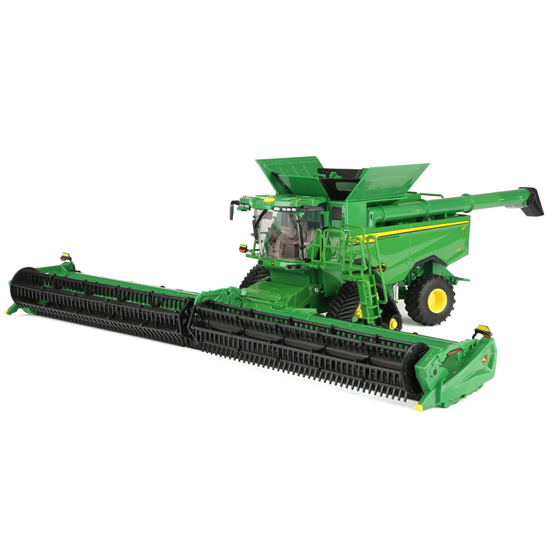 (B&D) 1/32 John Deere S7 900 Tracked Combine with Corn & Grain Heads, ERTL Prestige - Damaged Box