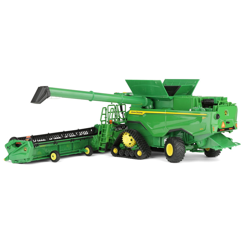 (B&D) 1/32 John Deere S7 900 Tracked Combine with Corn & Grain Heads, ERTL Prestige - Damaged Box