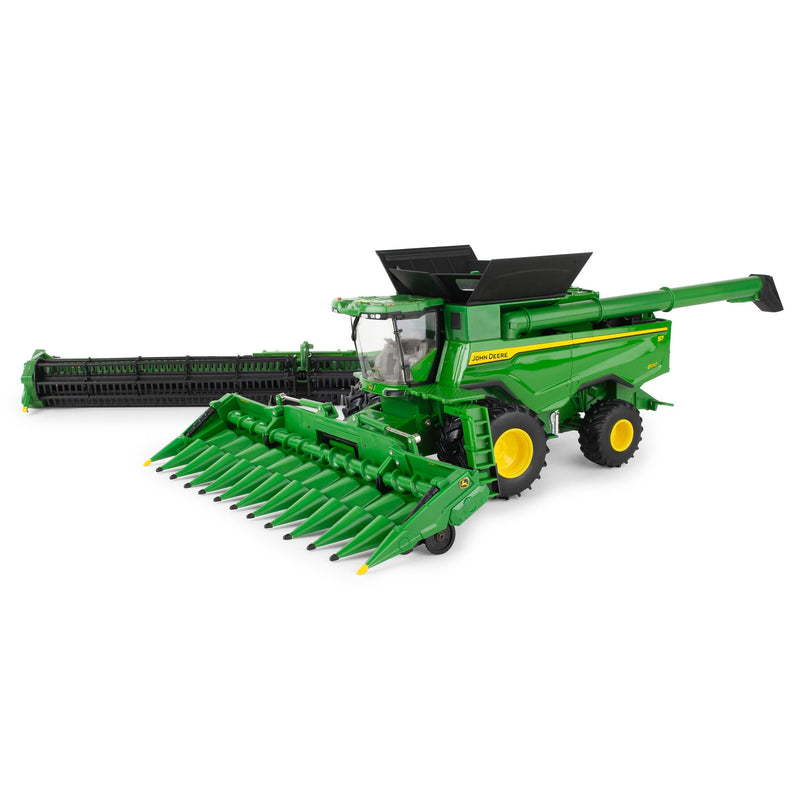 1/32 John Deere S7 800 Combine with Corn & Grain Heads by ERTL