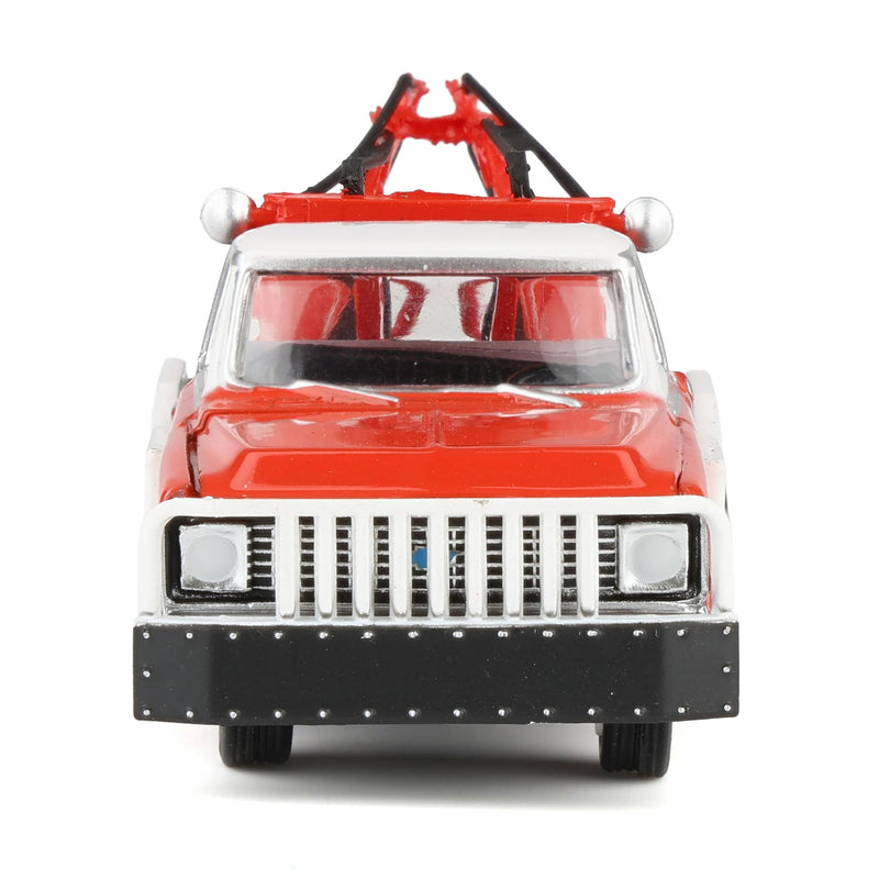 1/64 1971 Chevrolet C-30 Dually Wrecker, Phillips 66, Dually Drivers Series 17