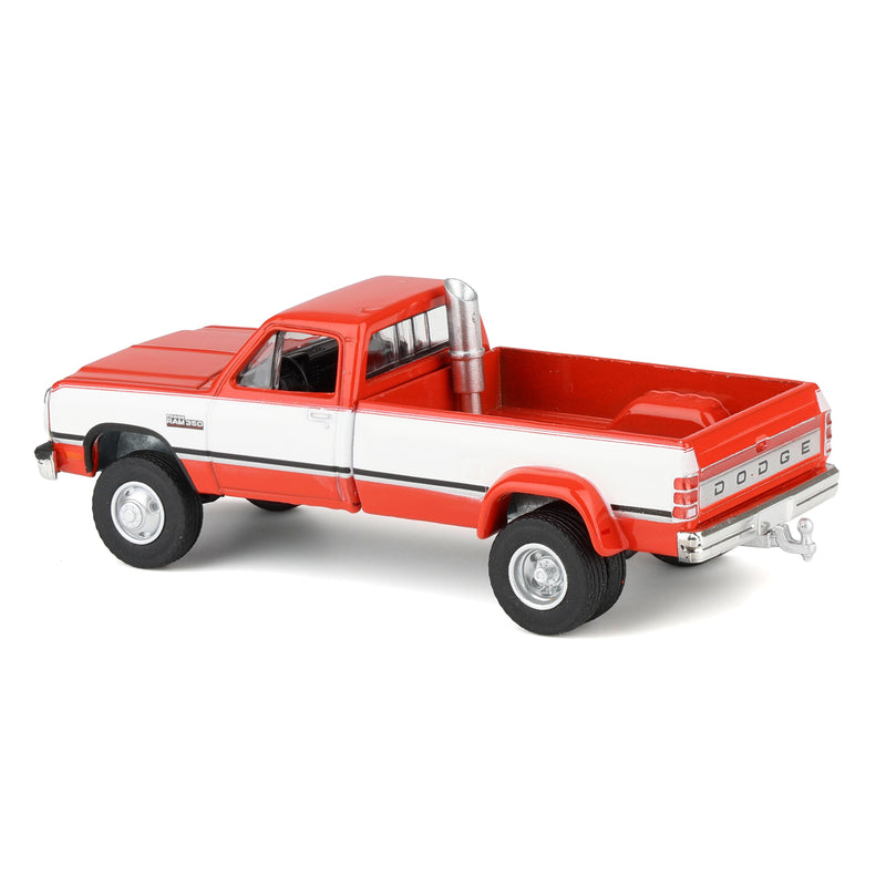 1/64 1993 Dodge Ram D350 Dually, Red & White with Exhaust + Bumper Weights, Dually Drivers Series 17