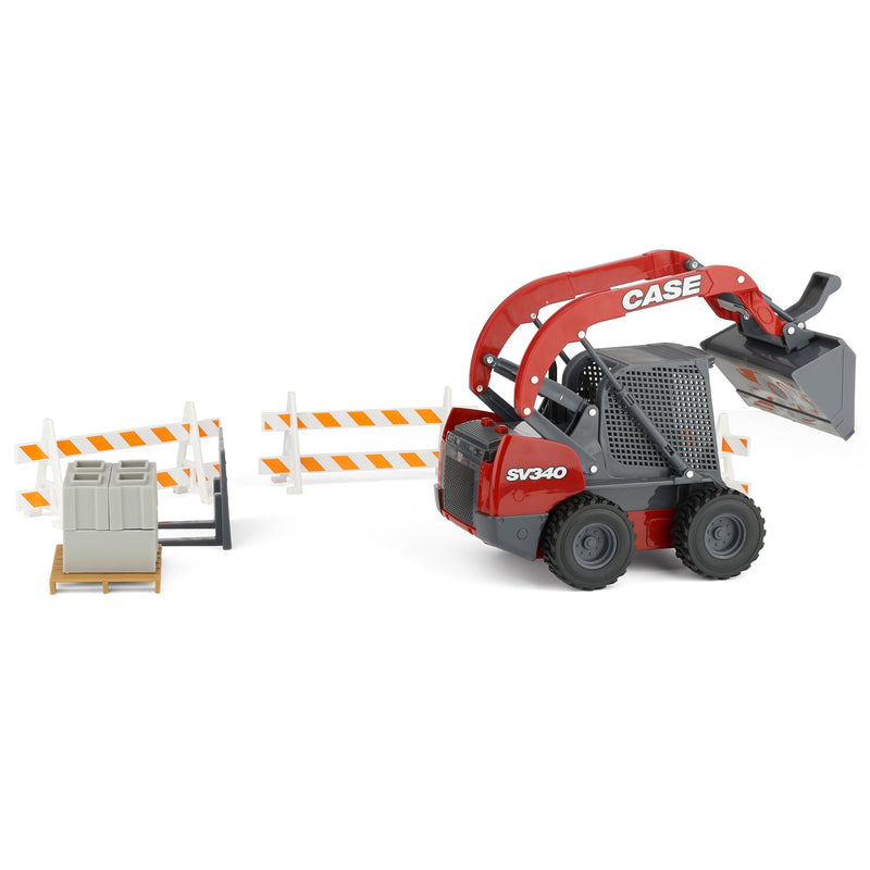 (B&D) 1/16 Case IH Ram Pickup Truck with Case SV340 Skid Loader, ERTL Big Farm - Damaged Box